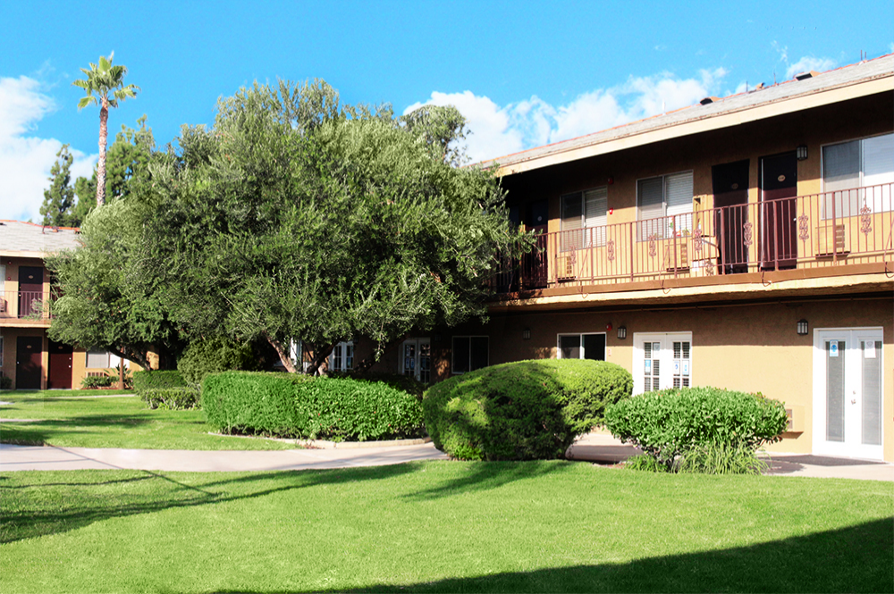 Thank you for viewing our Exteriors 5 at Ambassador Inn Apartments in the city of Fullerton.